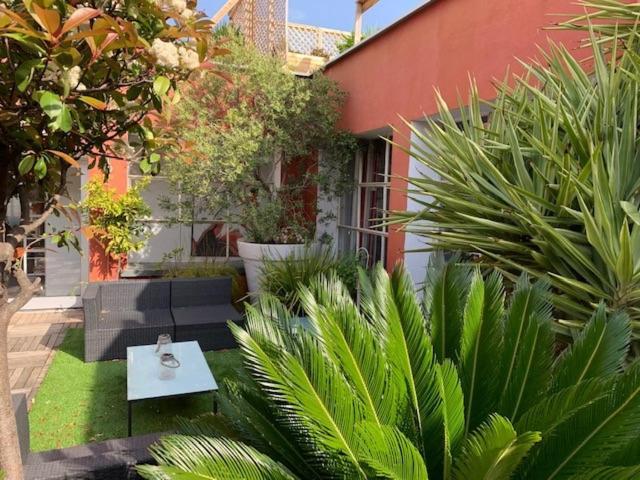 Le Patio Pere Pigne Guestroom Perpignan Luaran gambar